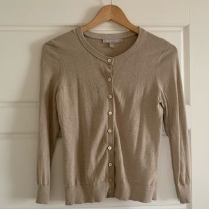 Banana Republic - Button Up - 1/4 Sleeve